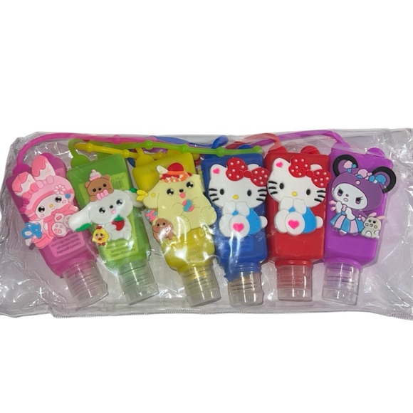 Pocket Bac NWT - Hello Kitty 6pc. Set Hand Sanitizer - Picture 2 of 6